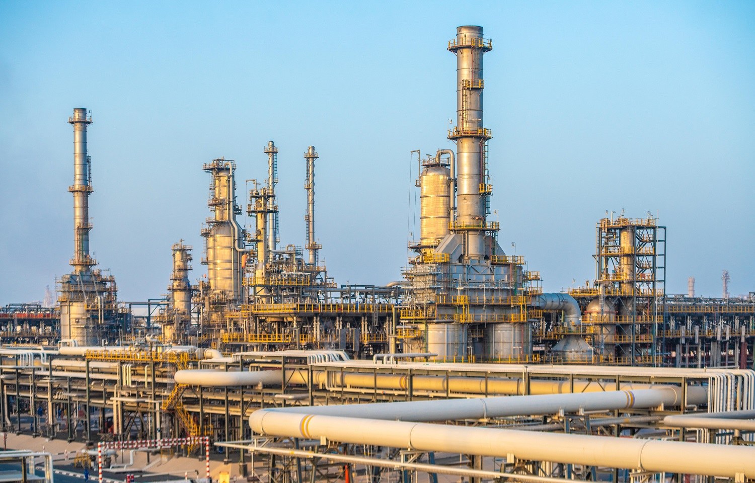 Refinery towers and pipelines